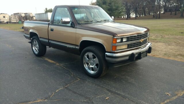 1988 Chevrolet C/K Pickup 1500 Silverado 1500 - photo 6