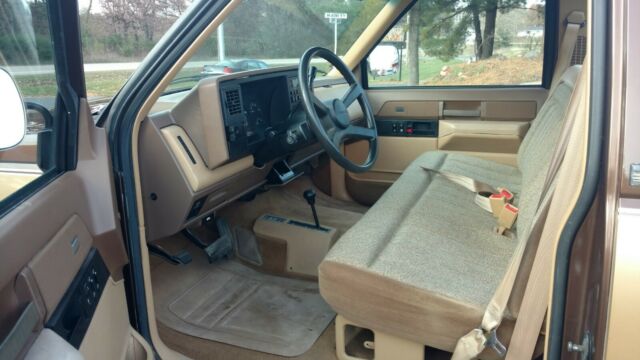 1988 Chevrolet C/K Pickup 1500 Silverado 1500 - photo 7