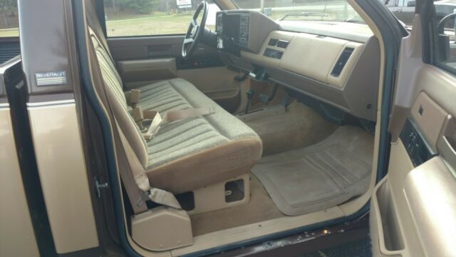 1988 Chevrolet C/K Pickup 1500 Silverado 1500 - photo 8