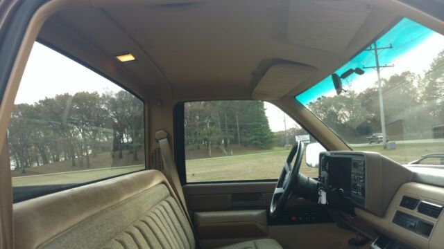 1988 Chevrolet C/K Pickup 1500 Silverado 1500 - photo 9