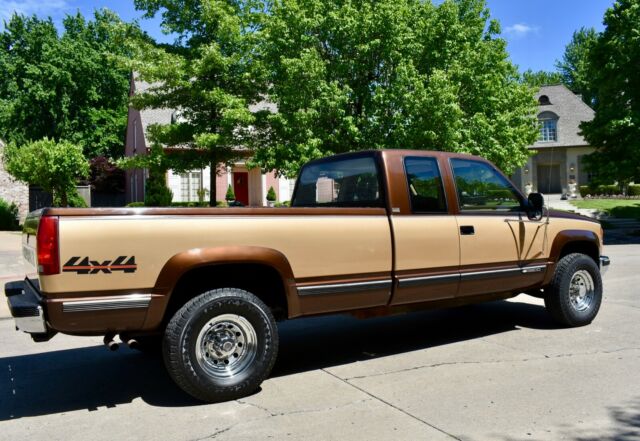 1988 Chevrolet C/K Pickup 3500 Silverado - photo 8