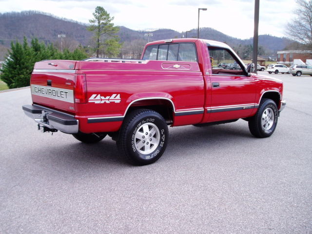1988 Chevrolet Silverado 1500 - photo 2