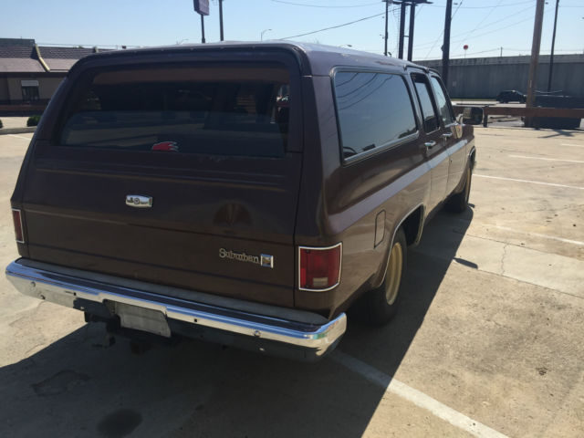 1988 Chevrolet Suburban - photo 5