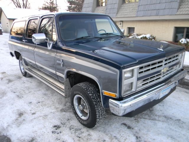 1988 Chevrolet Suburban Silverado - photo 3