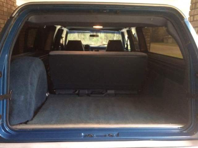 1988 Chevrolet Suburban Silverado 2500 - photo 11