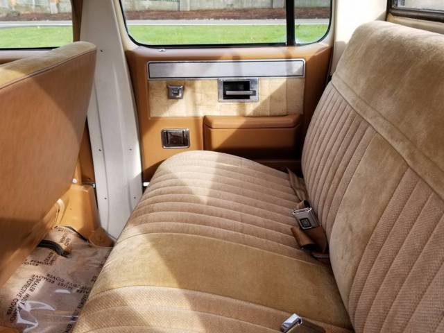 1988 Chevrolet Silverado 3500 - photo 3