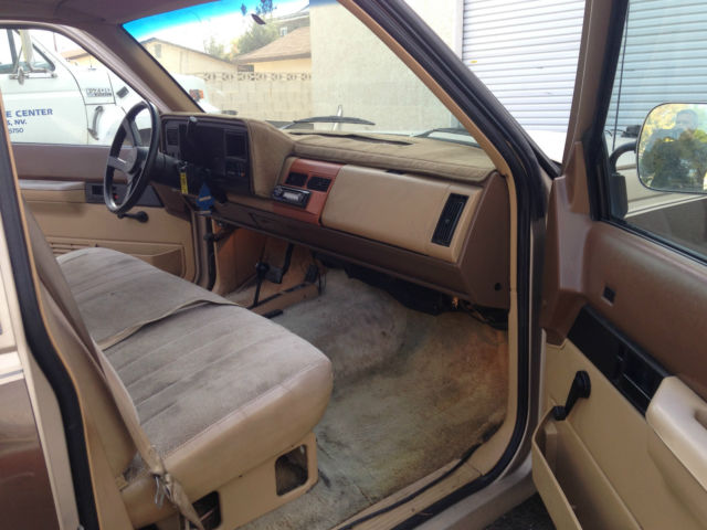 1988 Chevrolet C/K Pickup 1500 STANDARD CAB - photo 8