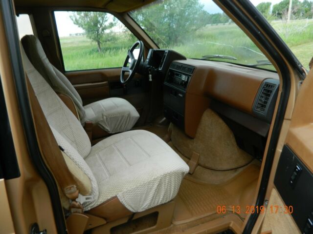 1988 Chevrolet Astro - photo 6