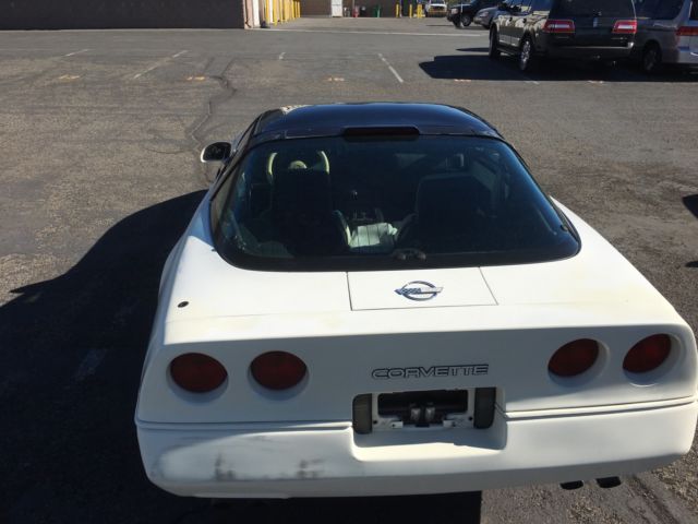 1988 Chevrolet Corvette - photo 7