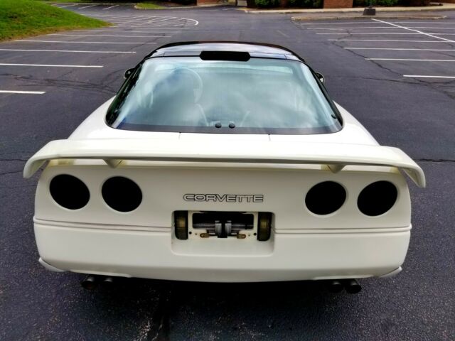 1988 Chevrolet Corvette - photo 8