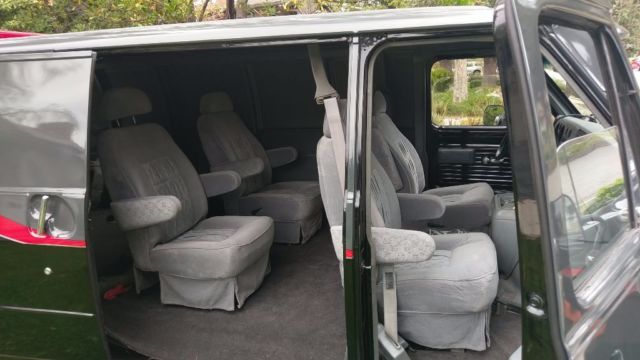 1988 Chevrolet G20 Van - photo 9