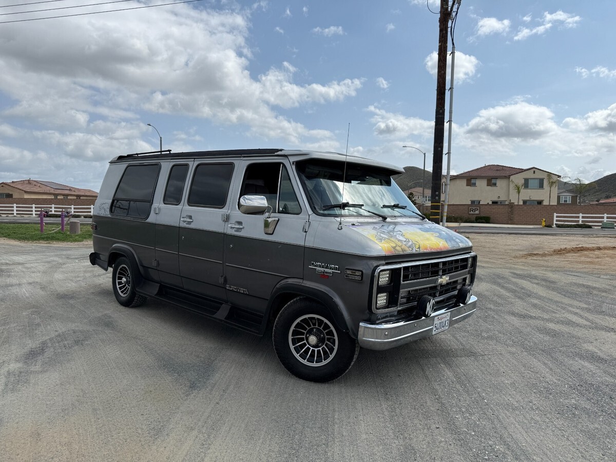 1988 Chevrolet G20 Van Conversion Van - photo 3