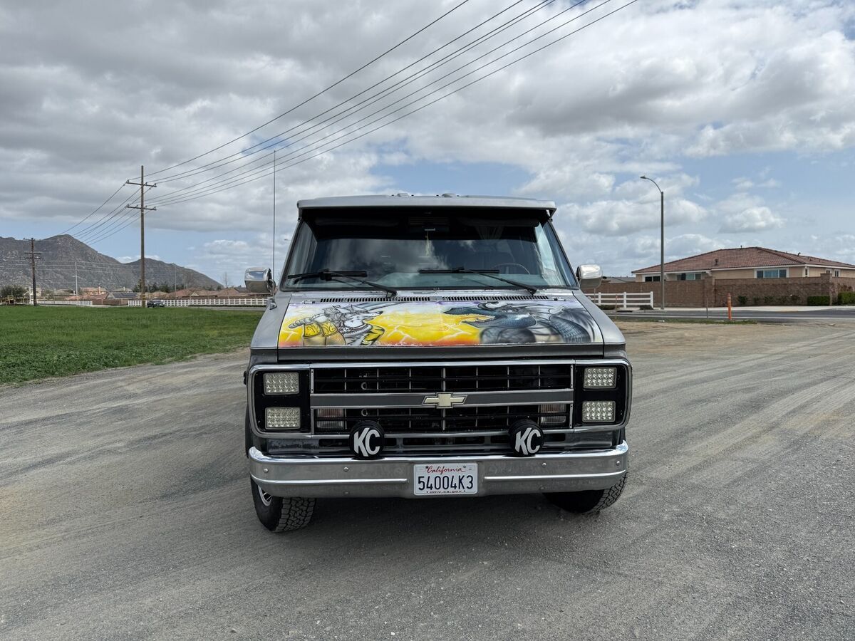 1988 Chevrolet G20 Van Conversion Van - photo 4