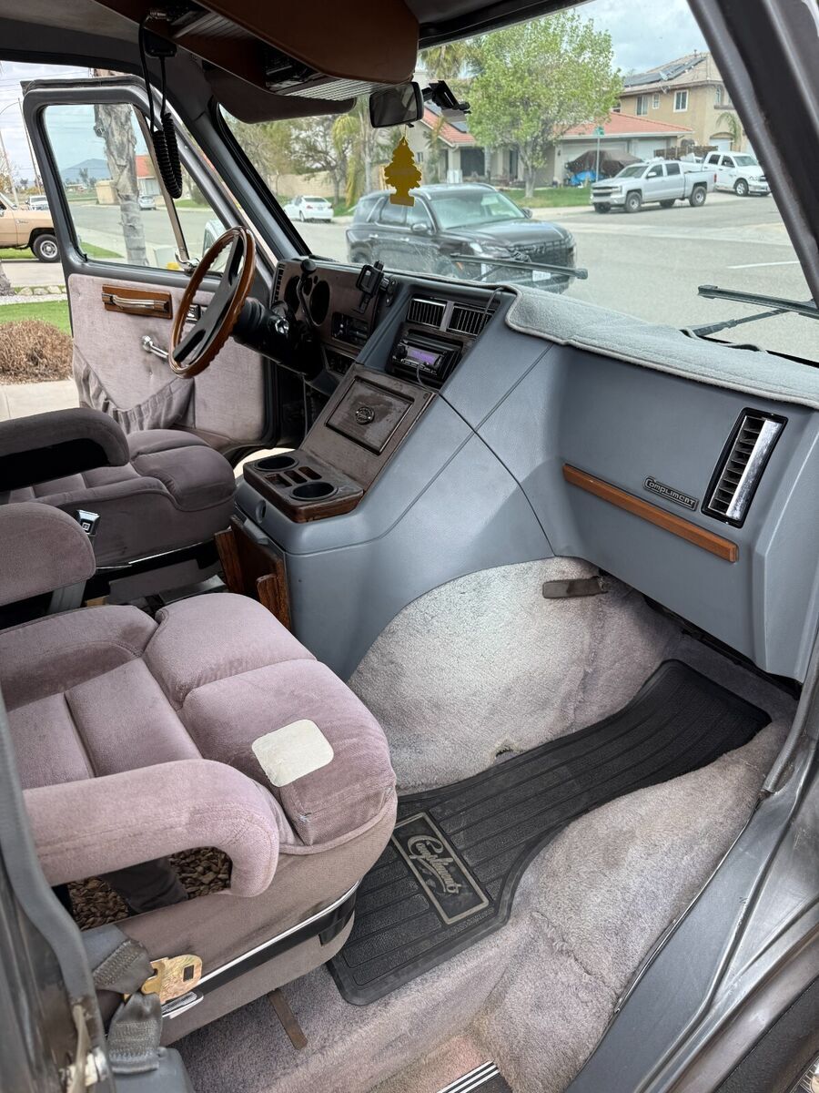 1988 Chevrolet G20 Van Conversion Van - photo 8