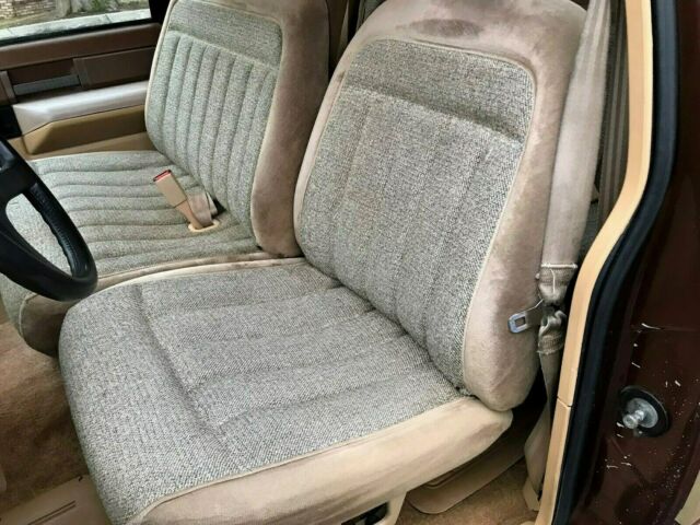 1988 Chevrolet Silverado 3500 LS - photo 8