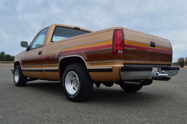 1988 Chevrolet C/K Pickup 1500 Silverado - photo 3