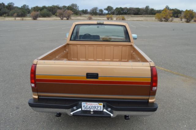 1988 Chevrolet C/K Pickup 1500 Silverado - photo 4