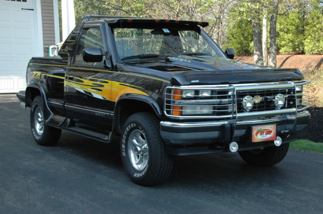 1988 CHEVY SIVERADO K1500 Short Bed Step Side Rare Low Mileage 4WD Ford Dodge 1988 Chevrolet C/K Pickup 1500 Silverado