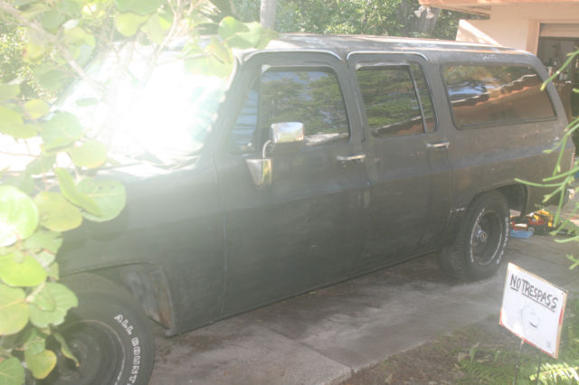 1988 Chevrolet Suburban - photo 3