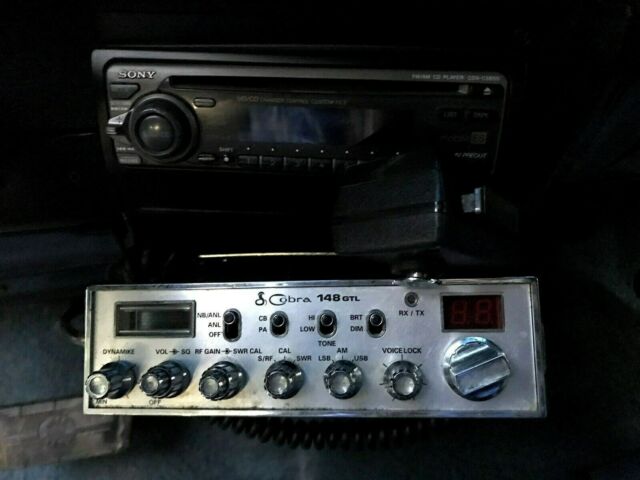 1988 Chevrolet Suburban Silverado LS K20 - photo 12