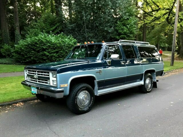 1988 Chevrolet Suburban Silverado LS K20 - photo 2