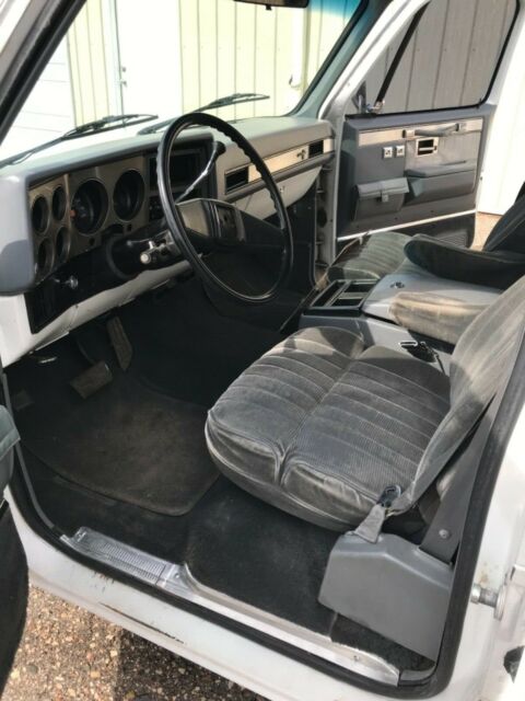 1988 Chevrolet C-10 - photo 11