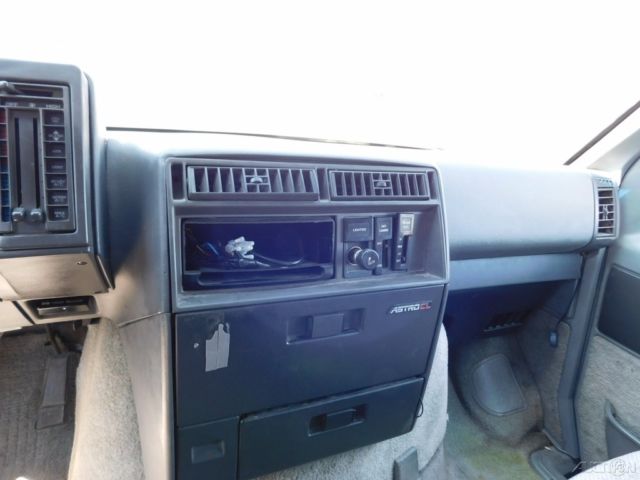1988 Chevrolet Astro CS - photo 12