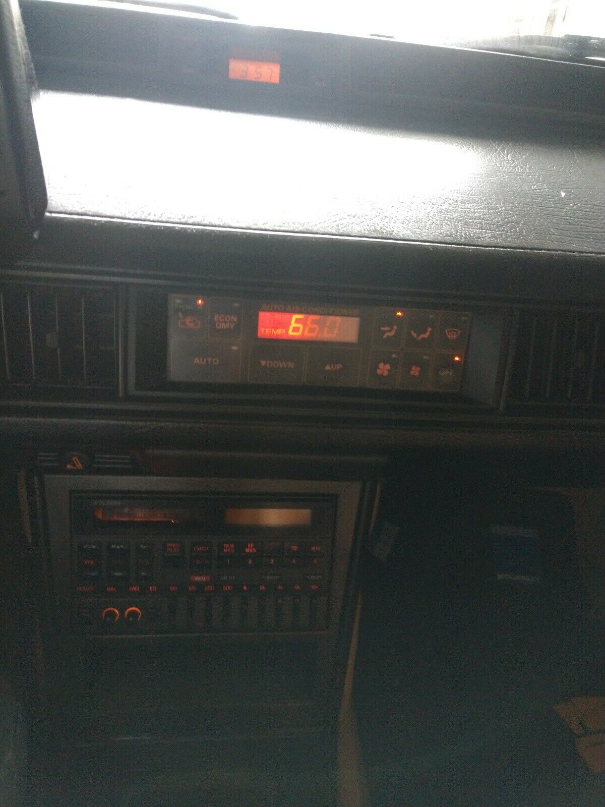 1988 Chrysler Conquest TSI - photo 11