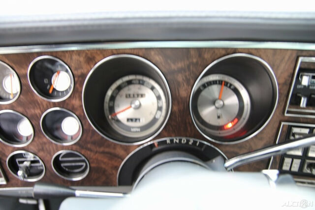 1988 Chrysler Fifth Avenue - photo 13