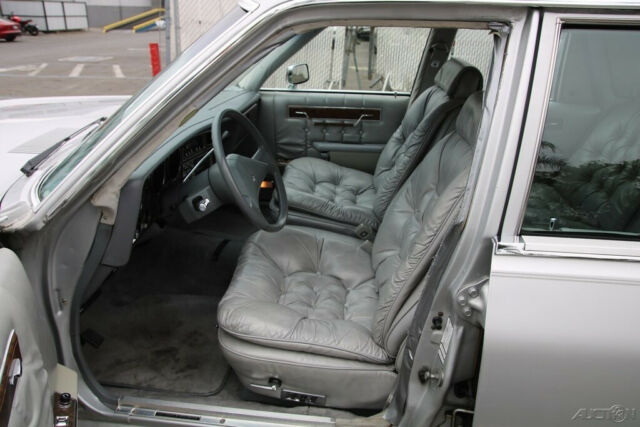 1988 Chrysler Fifth Avenue - photo 10