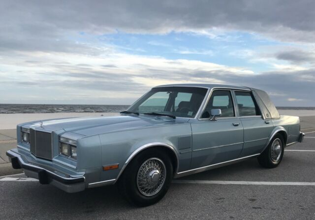 1988 Chrysler Fifth Avenue - Low Miles, Great Condition! 1988 Chrysler Fifth Avenue
