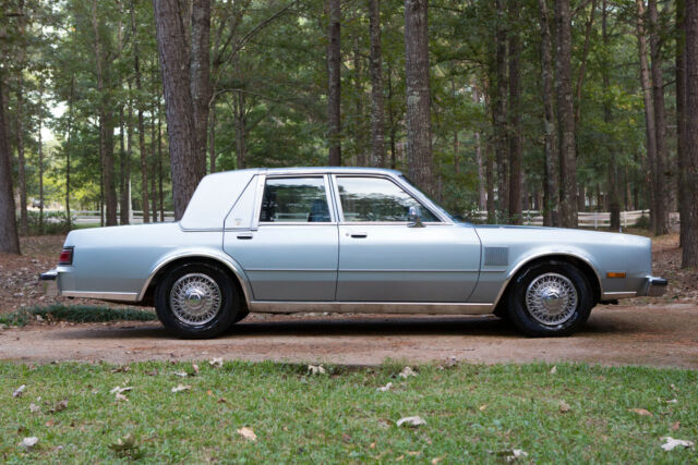 1988 Chrysler Fifth Avenue - photo 3