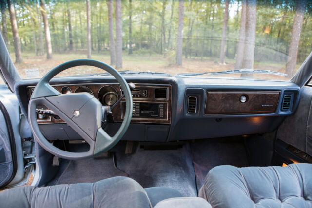 1988 Chrysler Fifth Avenue - photo 7
