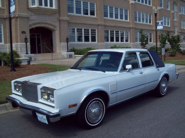 1988 Chrysler Fifth Avenue Sedan 64,810 Miles White 4d Sedan 8 Cylinder Engine 5 1988 Chrysler Other Sedan