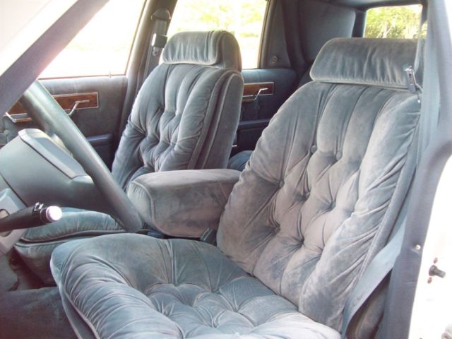 1988 Chrysler Other Sedan - photo 7
