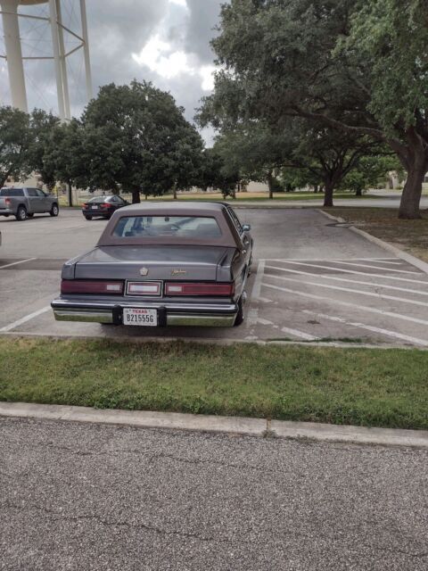 1988 Chrysler Fifth Avenue - photo 6