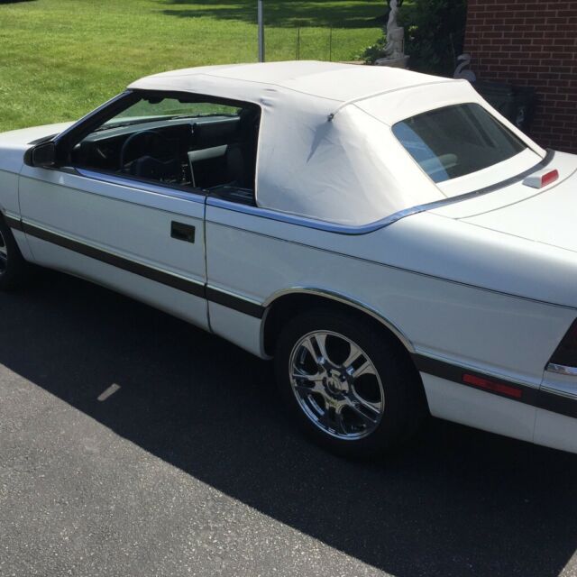 1988 Chrysler LeBaron - photo 6