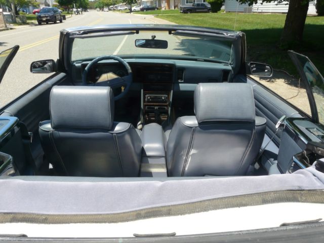 1988 Chrysler LeBaron Convertable - photo 5