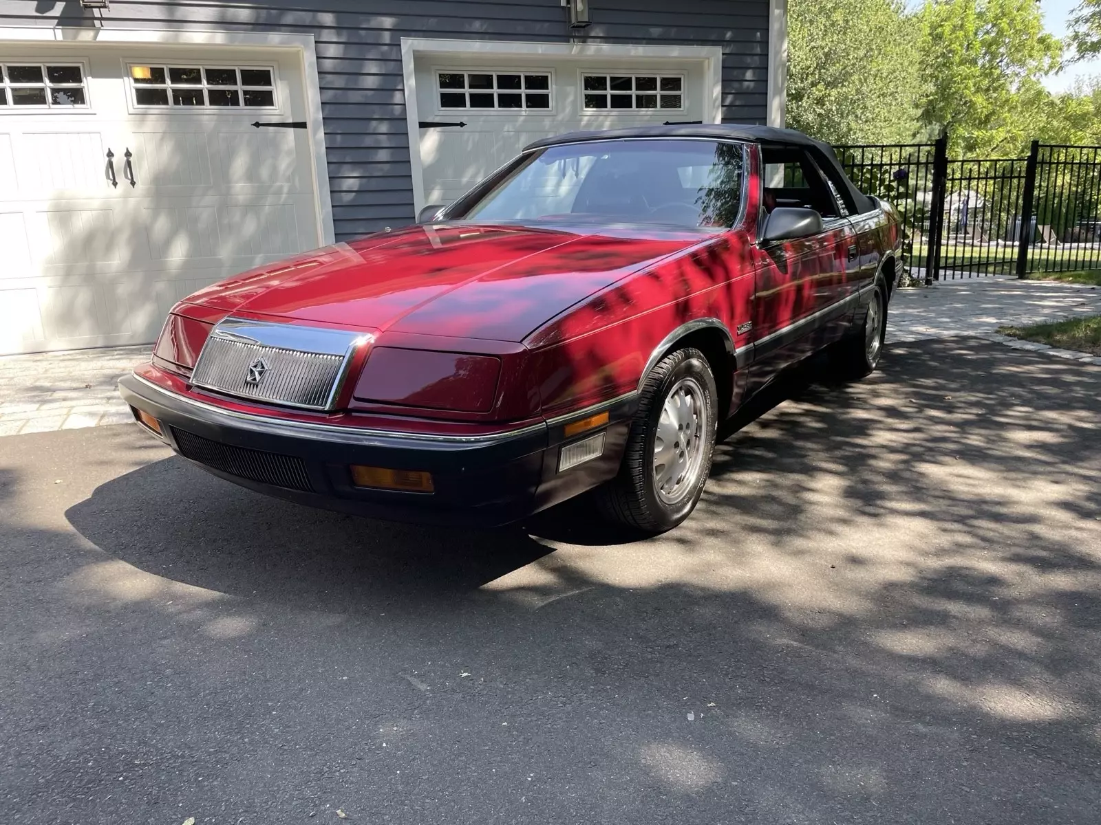 1988 Chrysler LeBaron Convertible Red PREMIUM 1988 Chrysler LeBaron PREMIUM