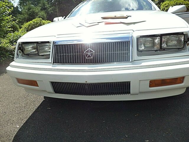 1988 Chrysler LeBaron - photo 13