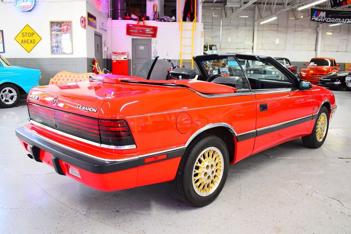 1988 Chrysler LeBaron Convertible - photo 11