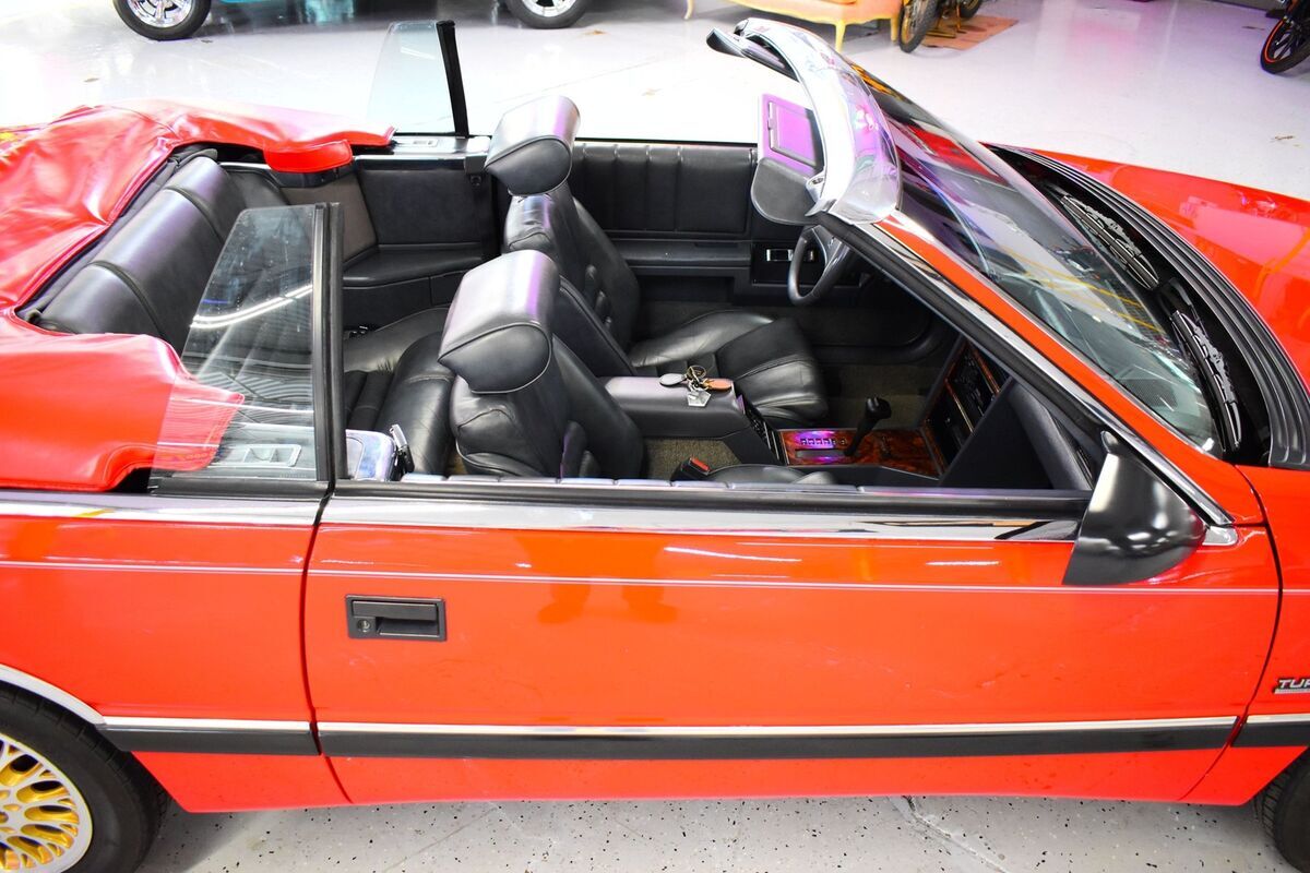 1988 Chrysler LeBaron Convertible - photo 6