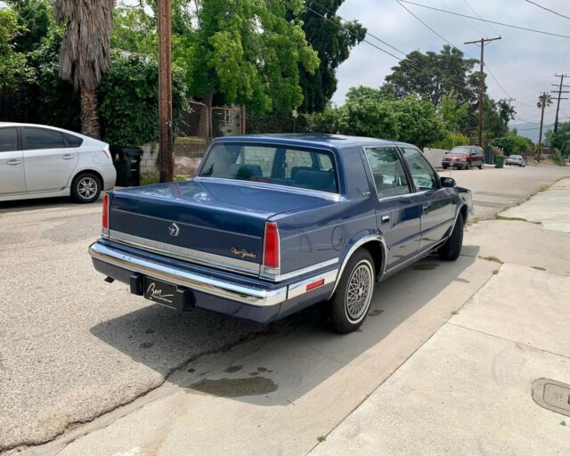 1988 Chrysler New Yorker C-Body - photo 4