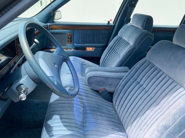 1988 Chrysler New Yorker C-Body - photo 7