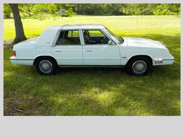 1988 Chrysler New Yorker NO RESERVE Turbo - photo 11