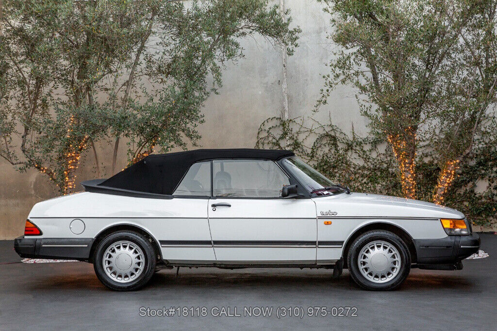 1988 Saab 900 Convertible 5-Speed - photo 10