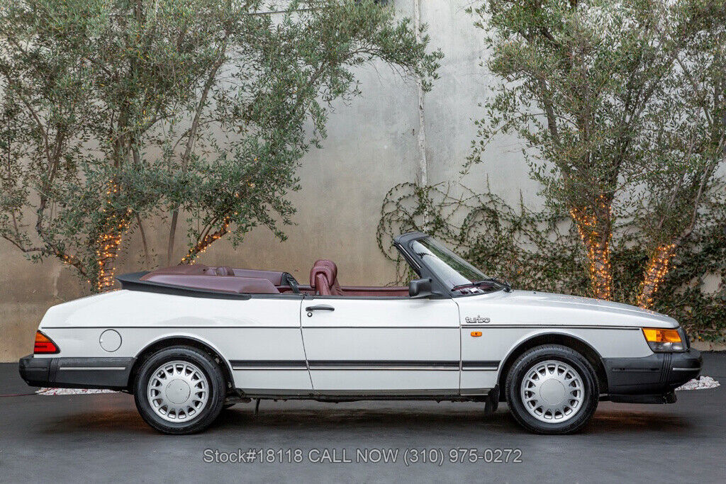 1988 Saab 900 Convertible 5-Speed - photo 4