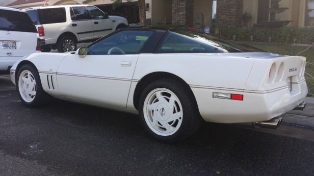 1988 Chevrolet Corvette - photo 10