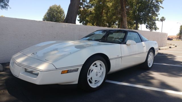 1988 Chevrolet Corvette - photo 2