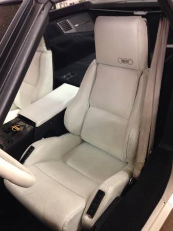 1988 Chevrolet Corvette RPO Z01 = 35th Anniversary Limited Edition - photo 4